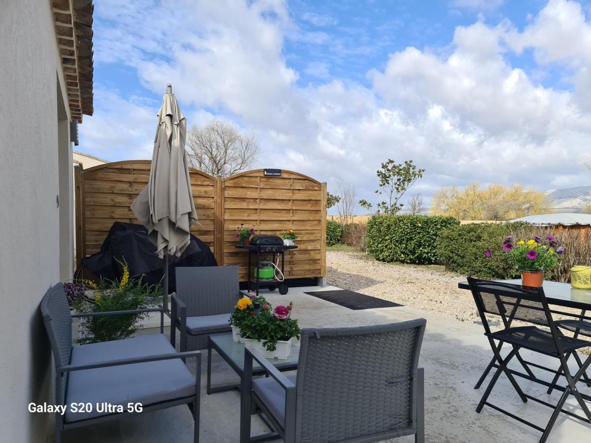 Mas Gabelys Superbe Vue Sainte Victoire Jardin Terrasse Et Piscine Apartment Trets Exterior photo