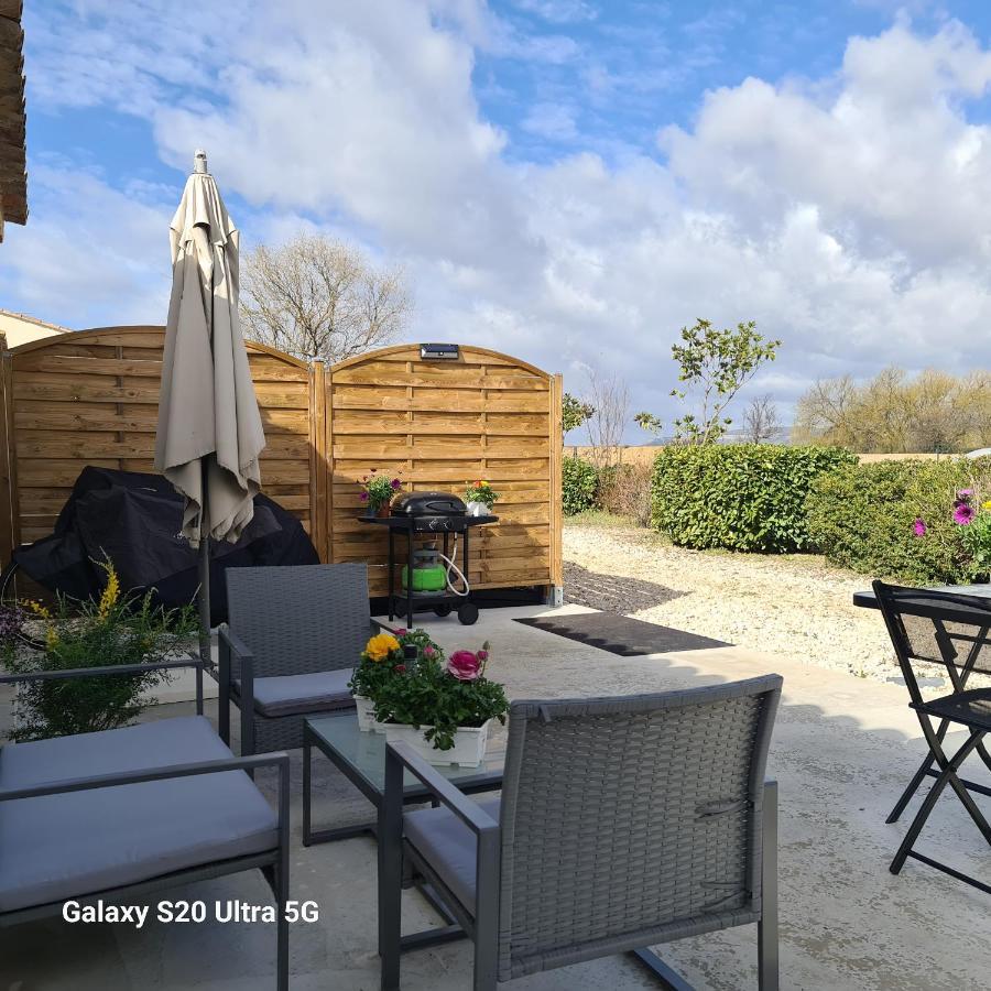 Mas Gabelys Superbe Vue Sainte Victoire Jardin Terrasse Et Piscine Apartment Trets Exterior photo